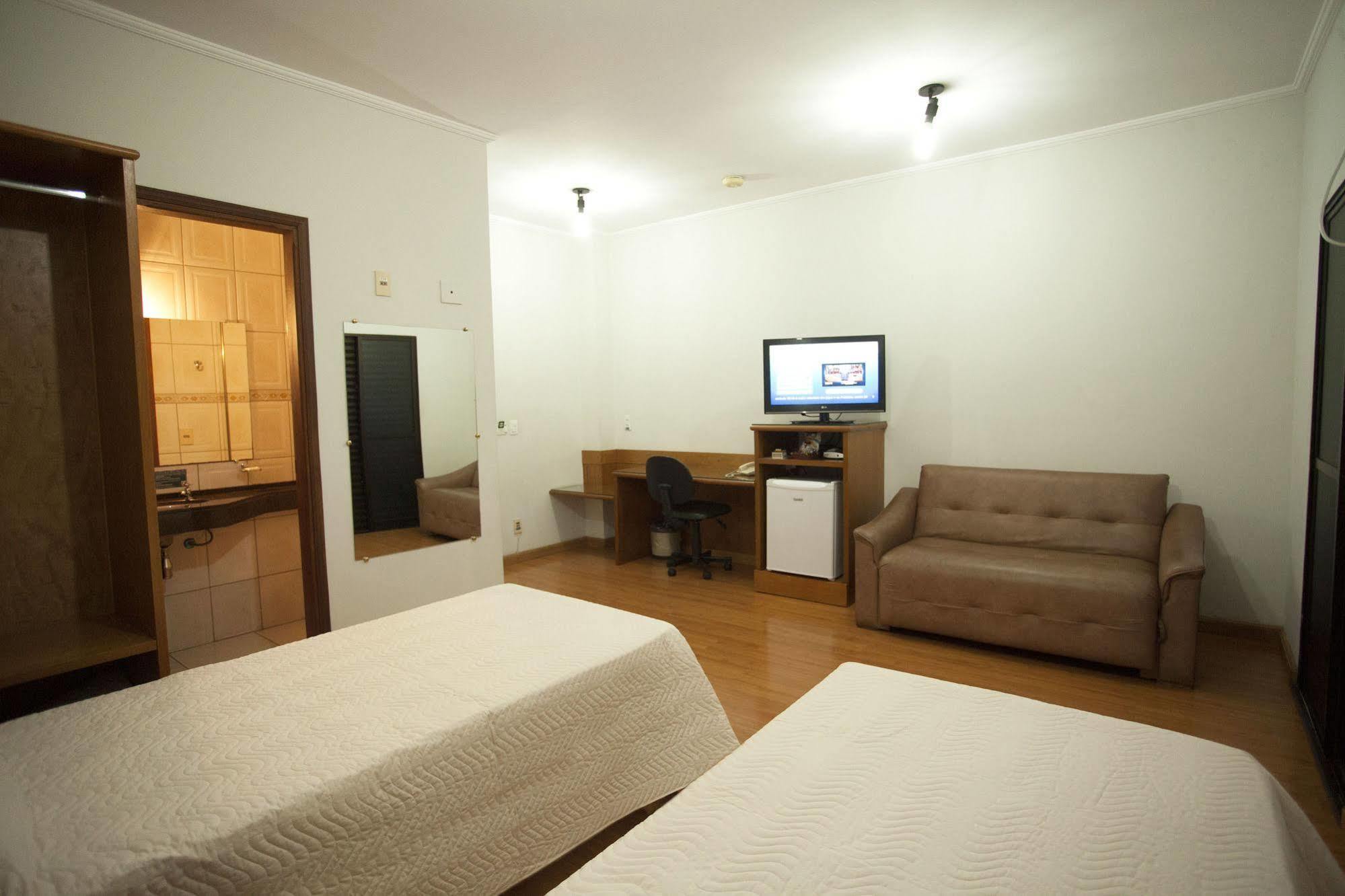 Indaia Hotel Residence São Carlos Dış mekan fotoğraf