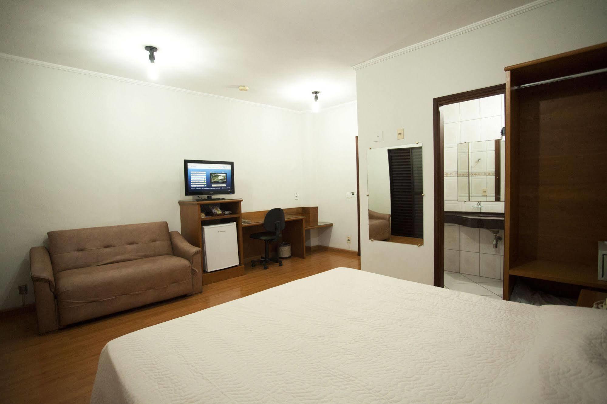 Indaia Hotel Residence São Carlos Dış mekan fotoğraf
